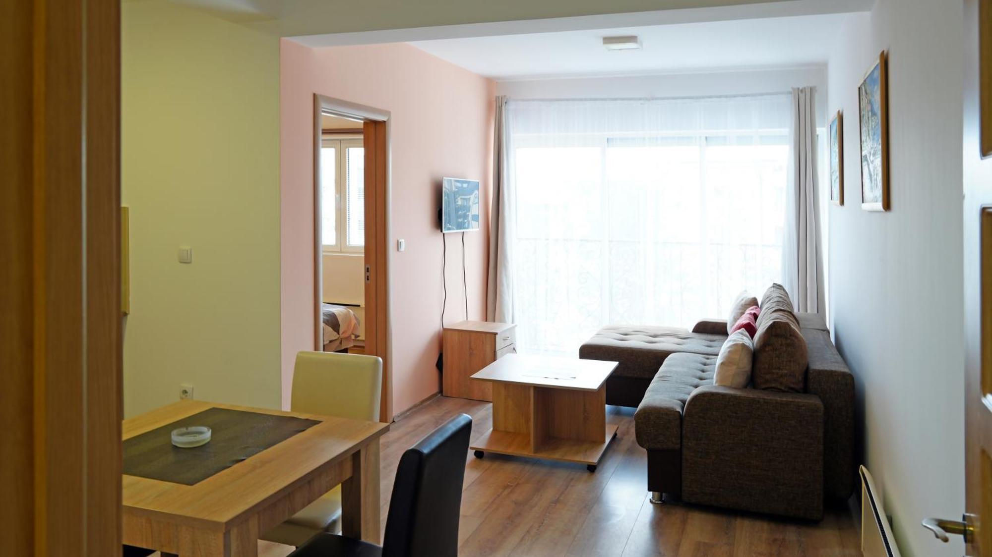 Apartment Bramar