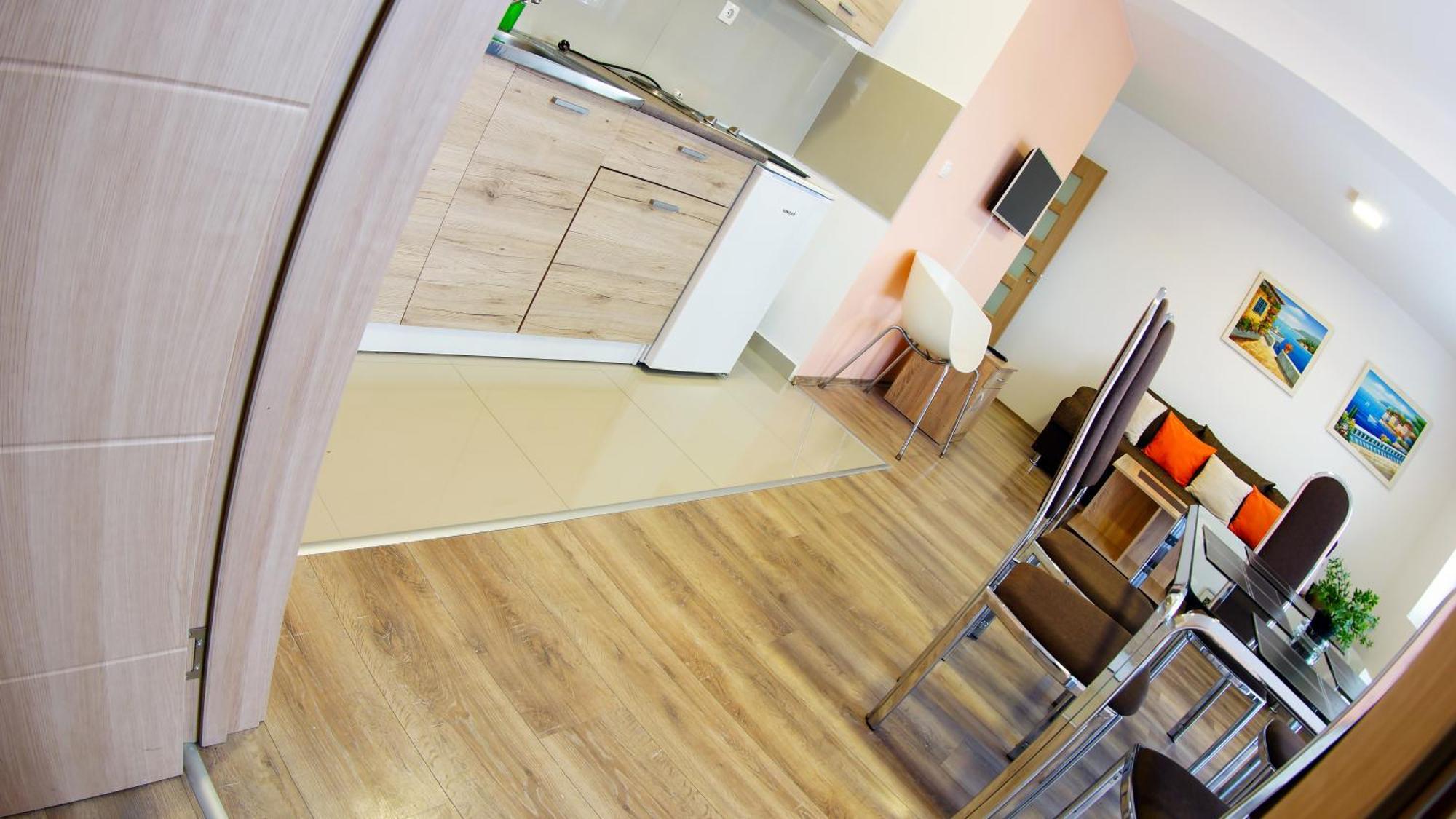 Apartment Bramar