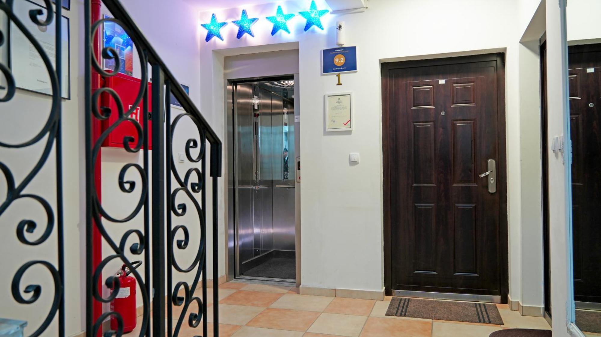 Bramar Apartment *